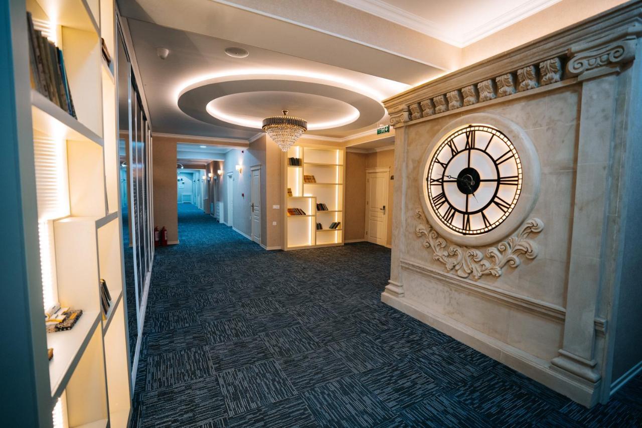 The Clocktower Hotel Баку Екстериор снимка